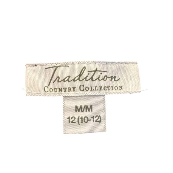 3 for $30! Tradition Christmas patterned shirt - Picture 3 of 7